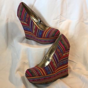 Mossimo multi-colored wedges